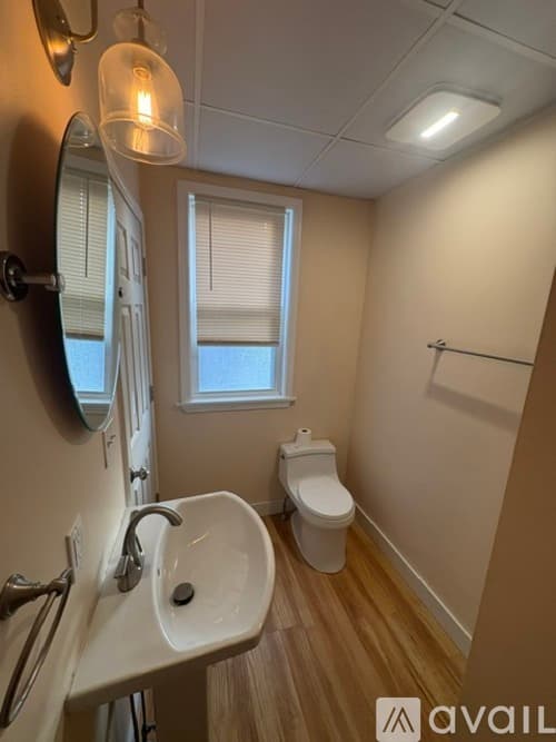 Winthrop Apartment: 20 Coral Avenue