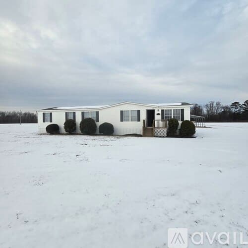 Seven Springs House: 5654 Davis Hardy Road