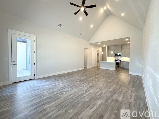 Arlington Townhome: 3151 Winter Rose Way
