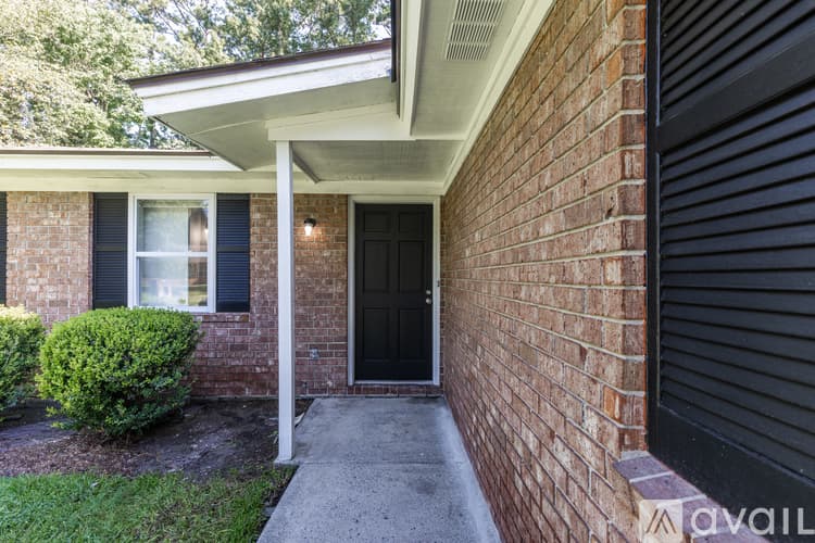 Hinesville House: 504 Heritage Dr