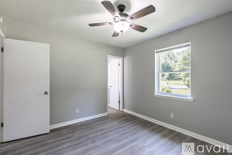 Hinesville House: 504 Heritage Dr