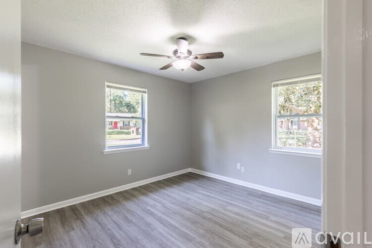 Hinesville House: 504 Heritage Dr