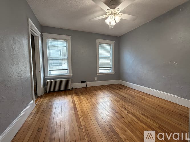 Worcester Apartment: 20 Creston Street