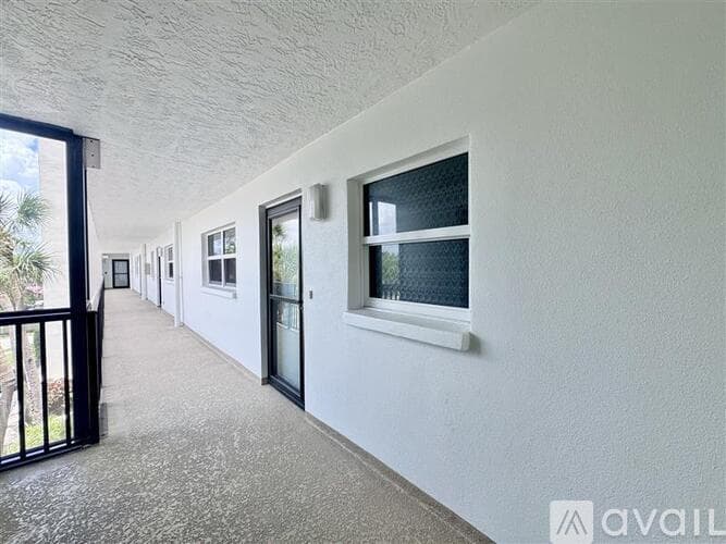 Venice Condo: 244 St Augustine Ave