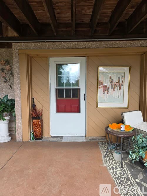 Jacksonville Apartment: 10504 Dexter Drive West