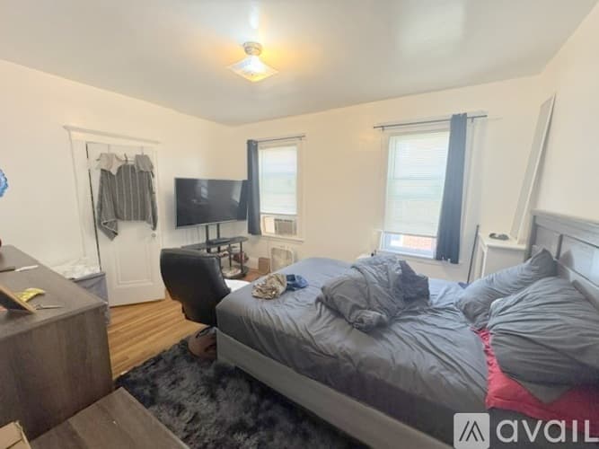 Boston Apartment: 19 Hatherly Rd