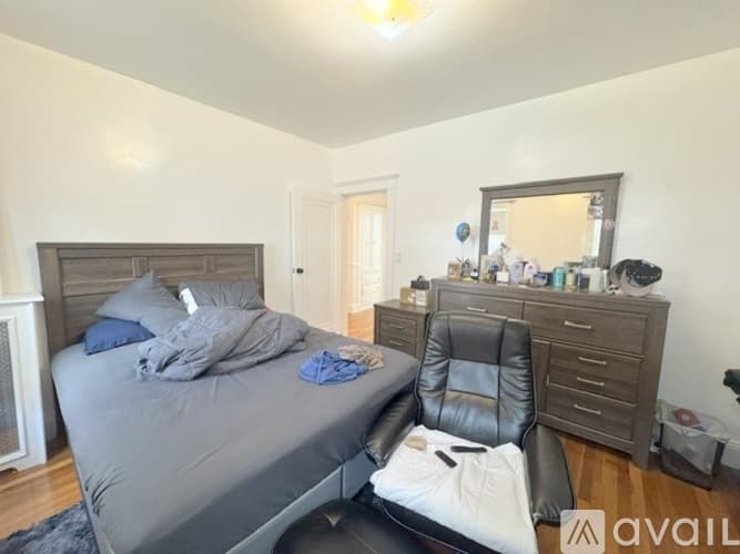 Boston Apartment: 19 Hatherly Rd