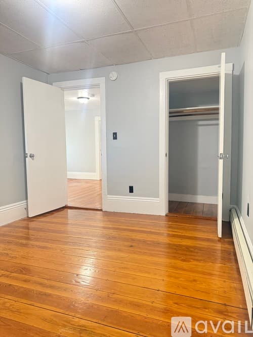 Quincy Apartment: 326 Granite St