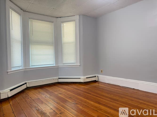 Quincy Apartment: 326 Granite St