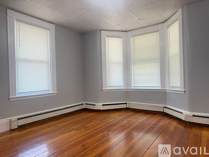 Quincy Apartment: 326 Granite St