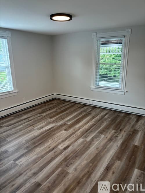 Plymouth Apartment: 7 Kearney St
