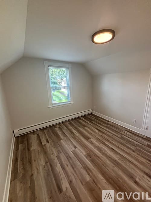 Plymouth Apartment: 7 Kearney St