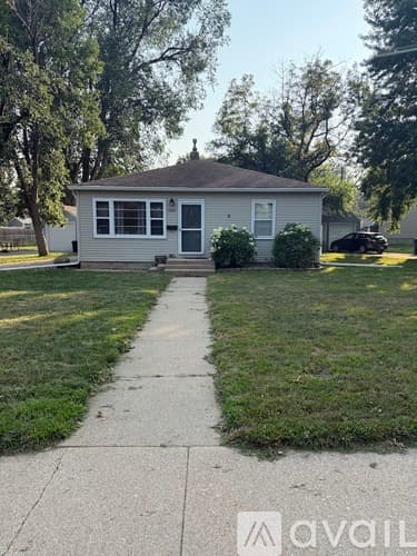 Sioux Falls House: 1505 South Wayland Avenue