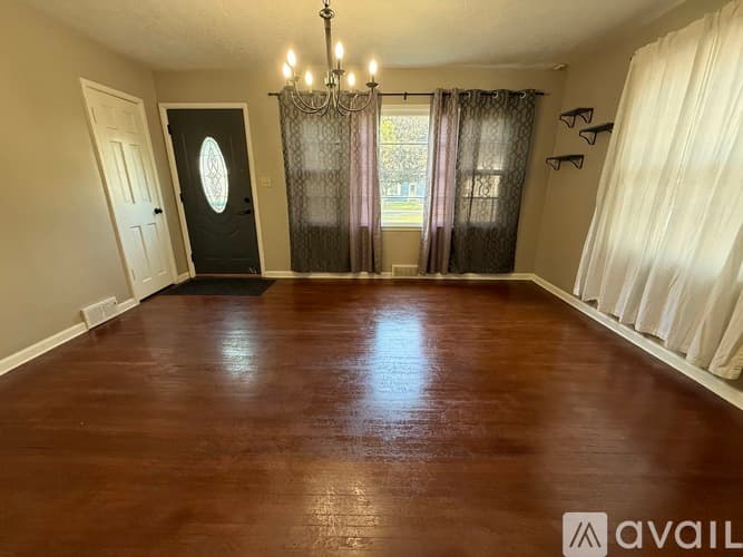 Sioux Falls House: 1505 South Wayland Avenue