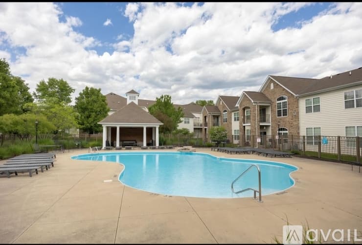 Columbus House: 3953 Rue De Brittany