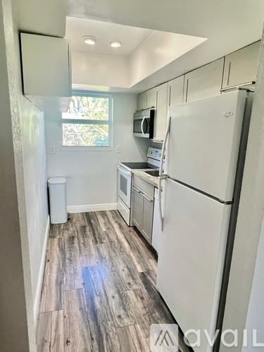 Fort Lauderdale Apartment: 2815 NE 33rd Ave