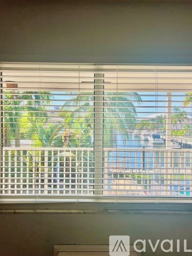 Fort Lauderdale Apartment: 2815 NE 33rd Ave