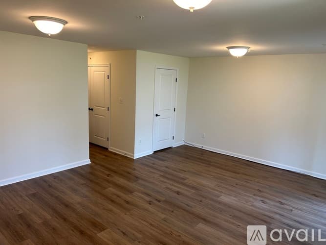 York Townhome: 1280 Rannoch Ln
