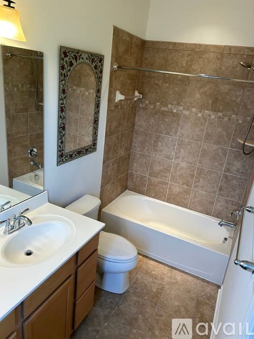 York Townhome: 1280 Rannoch Ln