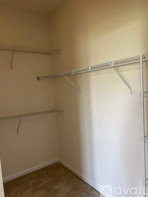 York Townhome: 1280 Rannoch Ln