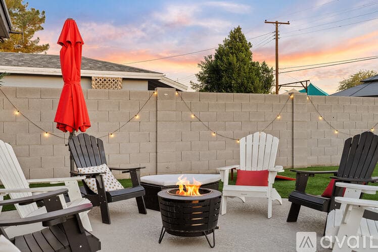 Phoenix House: 3231 East Cambridge Avenue