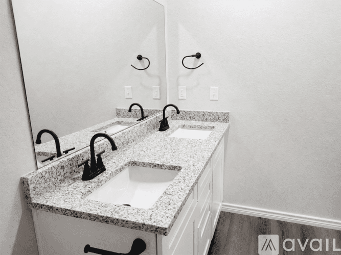 San Antonio Apartment: 7602 Windsor Oaks
