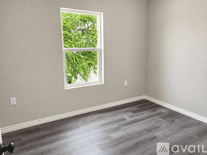 San Antonio Apartment: 7602 Windsor Oaks