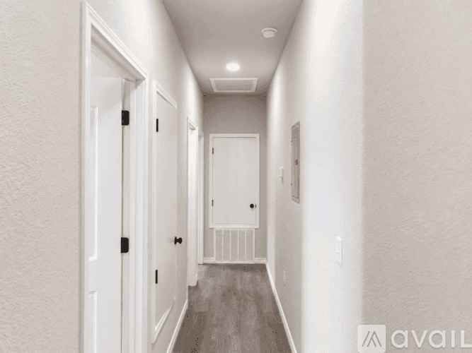 San Antonio Apartment: 7602 Windsor Oaks