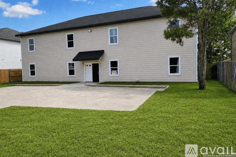 San Antonio Apartment: 7602 Windsor Oaks