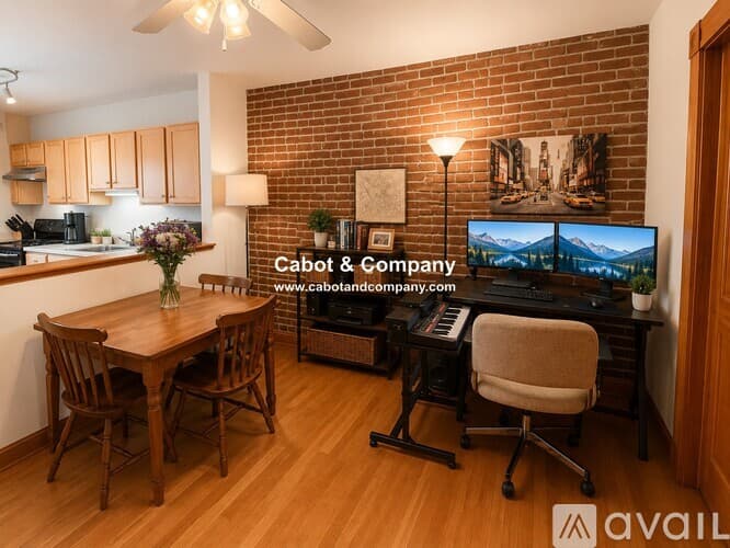 Boston Apartment: 2 Mead St