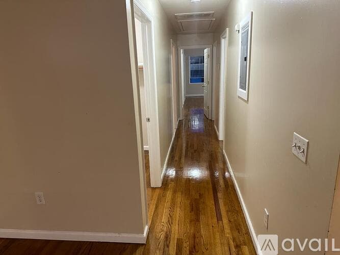 Newark House: 46 Kenmore Avenue