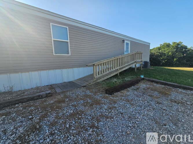 Azle House: 12179 Fm 730 North