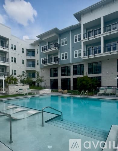 Clearwater Apartment: 16483 US Hwy 19 N