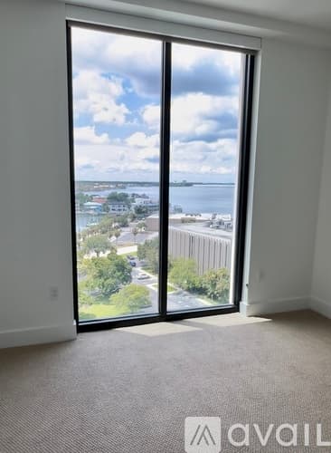 Tampa Apartment: 5498 Bay Center Dr