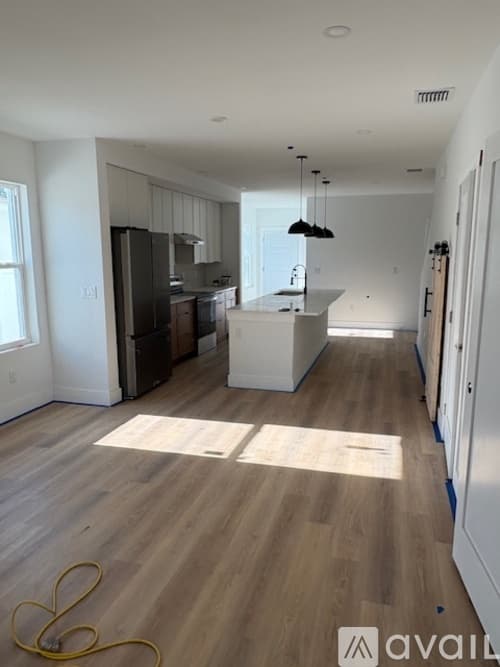 St. Petersburg House: 4511 18th Avenue South