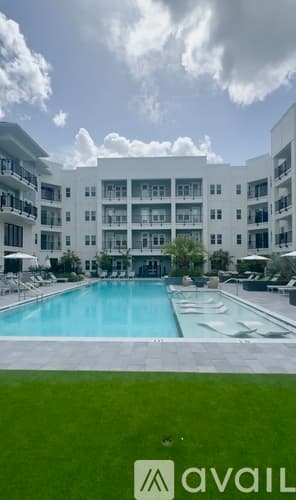 Clearwater Apartment: 16483 US Hwy 19 N
