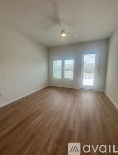 Clearwater Apartment: 16483 US Hwy 19 N