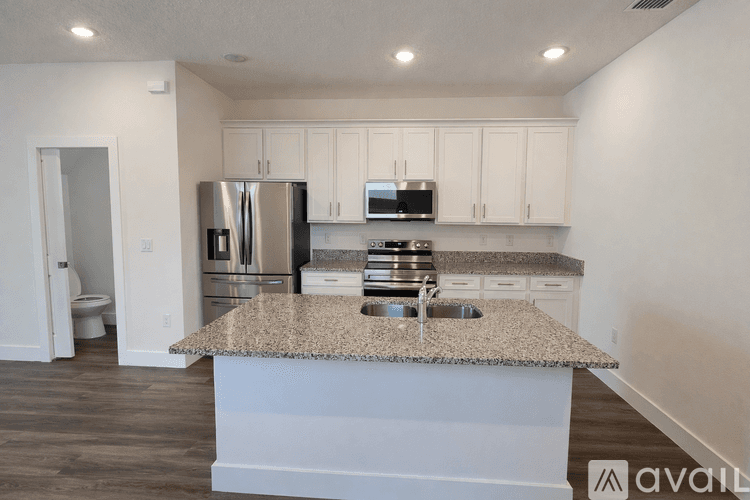 Tampa Townhome: 3609 N 53rd St