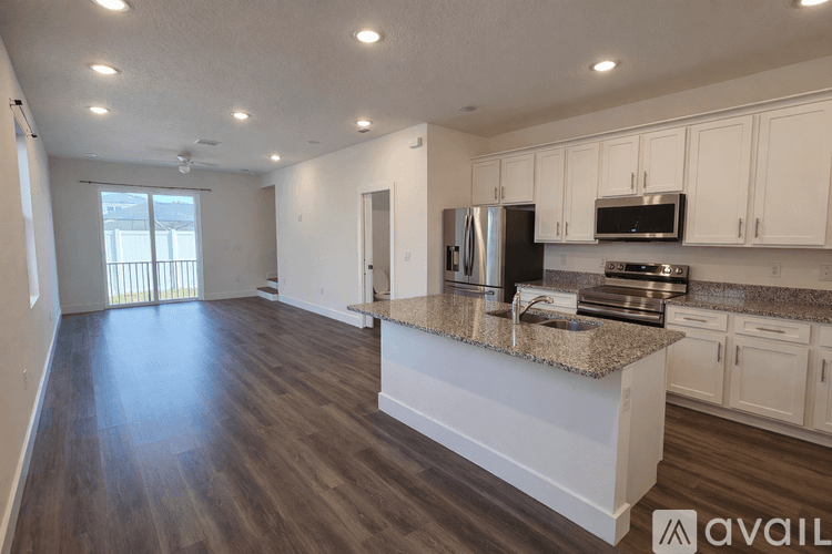 Tampa Townhome: 3609 N 53rd St
