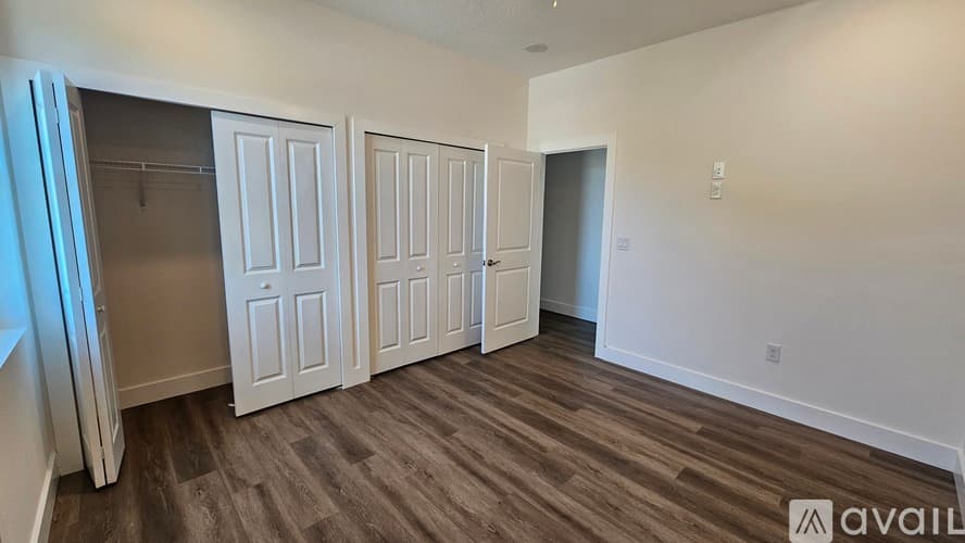 Tampa Townhome: 3609 N 53rd St
