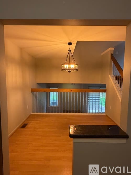 Novi Condo: 39515 Country Lane