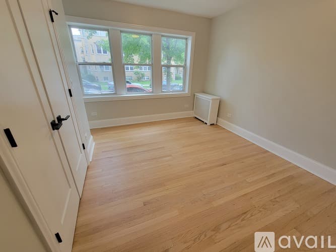 Chicago Apartment: 6414 6432 N Richmond St