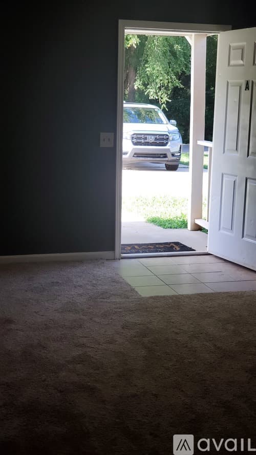 Covington Apartment: 55 Plum Orchard Road