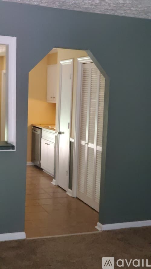 Covington Apartment: 55 Plum Orchard Road