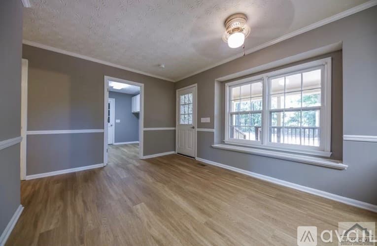 Watkinsville House: 1081 Jimmy Daniel Road