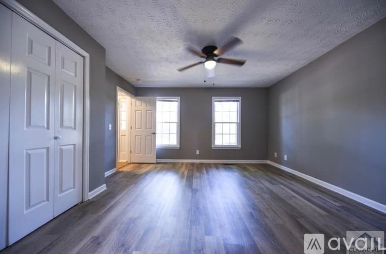 Watkinsville House: 1081 Jimmy Daniel Road
