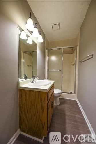 Watkinsville House: 1081 Jimmy Daniel Road