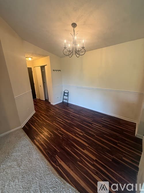 Southgate Apartment: 10 Woodland Hills Dr