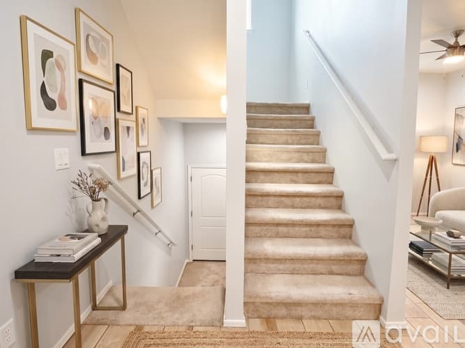 Phoenix Apartment: 3434 N Longview Ave