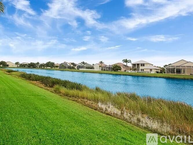 Port St. Lucie House: 122 Northwest Swann Mill Circle